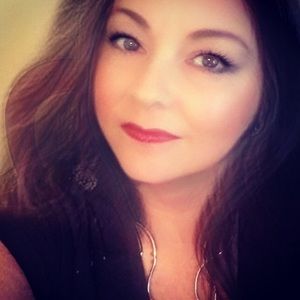 Meet your Posher, Dina